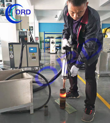 お買い得 ケーブル40Mの携帯用誘導加熱機械415V手持ち型の産業誘導ヒーター オンライン